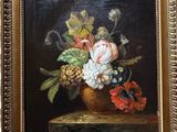 une peinture à l'huile représentant des fleurs dans un vase sur une table
