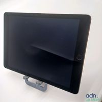 Tablette Apple iPad (5th generation) Gris 32GB - Fonctionne … (photo 4)