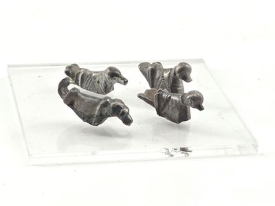 Ensemble de quatre oiseaux en argent. - Photo 1