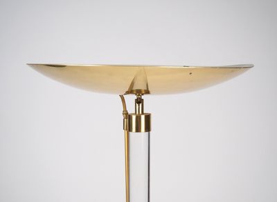Lampadaire années 70 en laiton doré et plexiglass, fut cylin…