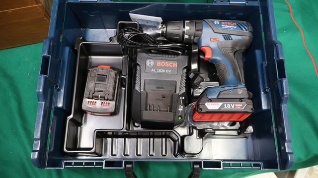 BOSCH Professionnel modèle GSB 18-2 : perceuse visseuse sans fil ...