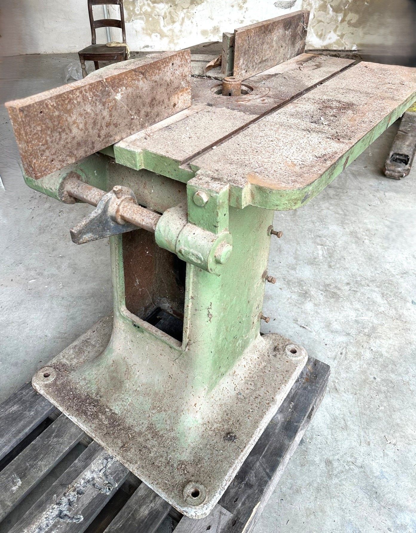 Objets d'art & Curiosités