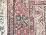an image of a rug with fringes on it on the floor