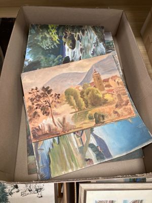 deux tableaux dans une boîte : l'un est un tableau et l'autre est un tableau