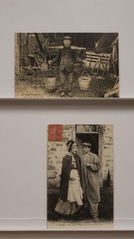 Types creusois : Lot de 2cpa, dont un porteur d’eau (carte rare)....