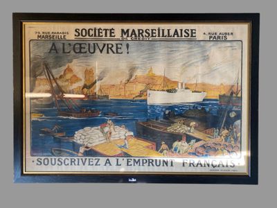 peinture sur le mur d'une pièce représentant un bateau sur l'eau