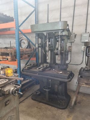 Perceuse à 3 broches CHENARD & WALCKER ( année 50 ) ** Retra… - Photo 1