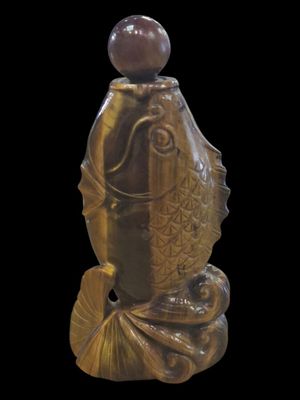 CHINE Flacon tabatière en œil de tigre qui reprend la forme …