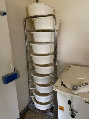 Échelle à bacs Vente à l'Hôtel des ventes - 26 bis allée Sai…