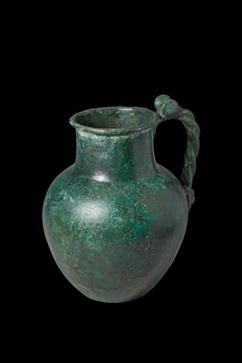 Cruche EN Bronze DE L'ÉPoque Romaine Tardive Avec Anse Torsa…