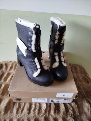 1 pair of UGG boots model INGRID size 37 bran. 79769630 83 Interencheres