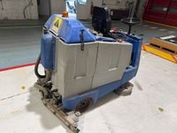 Laveuse autoportée FIORENTINI (photo 2)