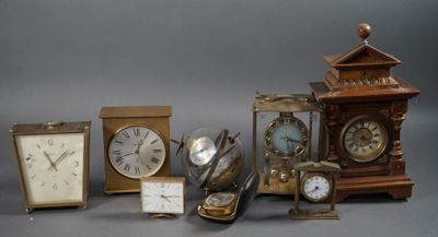 Lot de PENDULE et REVEILS comprenant UTI SWIZA et divers (petits manqu - Photo 1