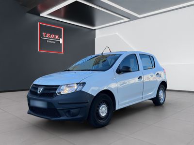 DACIA SANDERO Date de 1ère mise en circulation le 18/11/2013 - Photo 1