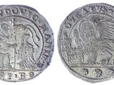 a silver coin with a bird on the front and a bird on the back