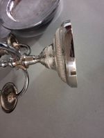 MOURIER. Petit chandelier en métal argenté de style néoclass… (photo 3)