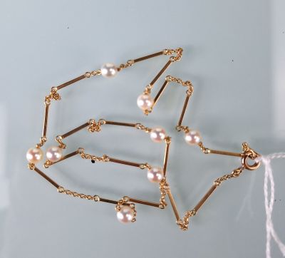 Collier en or (18 carats) à maillons bâton et perles de cult… - Photo 1