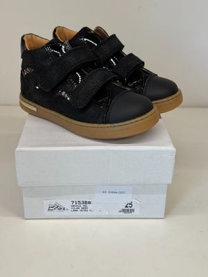 Paire DE Chaussures Enfant Babybotte Anvol Vel Taille 25 Noi…