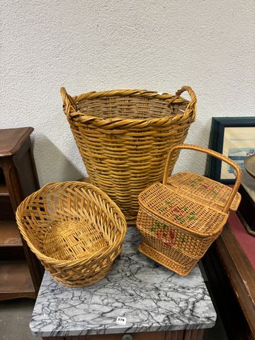 Lot de vanneries, panière et paniers 