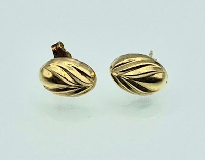 pair of yellow gold plated stud earrings with wavy design