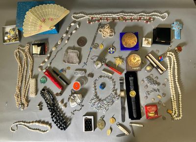 a table with a lot of jewelry on it