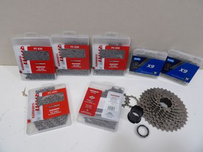 many different types of bicycle parts on the table