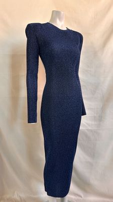 a mannequin dress on a mannequin mannequin mannequin mannequin mannequin mannequin mannequin mannequin mann