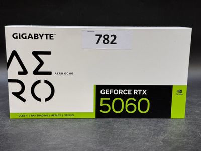 une photo d'un emballage de GeForce RTX 6500