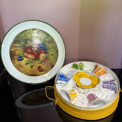 Coffret à café 6 tasses avec soucoupes cœur et Plat à tarte …