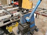 a machine that is sitting on a table in a room