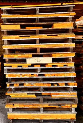 Lot de bois sur Palette