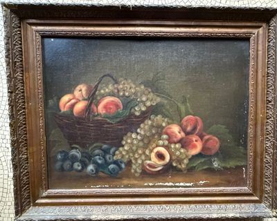 peinture représentant une corbeille de fruits contenant des raisins, des pêches, des prunes et des prunes