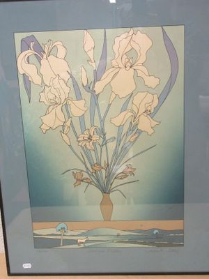 une photo d'une photo d'un vase de fleurs