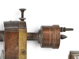a small machine that is sitting on top of a table