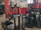 a picture of a machine that is in a garage