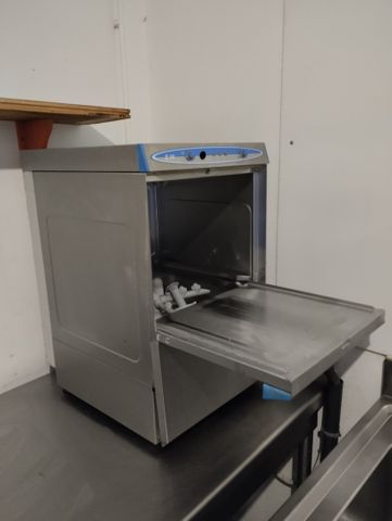Lave-verre ELETTROBAR E35 avec deux paniers carrés