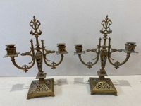 Garniture de cheminée comprenant pendule de style néo-gothiq… (photo 4)