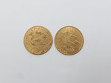 two british gold sovereigns, one of which is a sovereign and the other of which is a sovereign