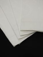 Suite de QUATRE SERVIETTES en coton damassé chiffré MBJ. (photo 3)