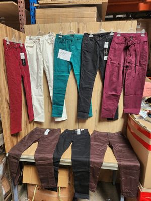 Lot de 8 pantalons femme, tailles 38, différents coloris,Les articles 