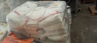 Palette de 30 sacs environ de CARBONATE 100/500 BRUT - Photo 1