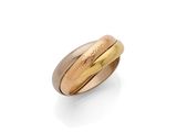 une bague en or jaune et or blanc 18 carats