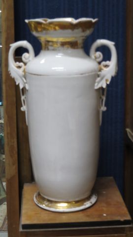 Vase en porcelaine de Paris 19ème  H : 51