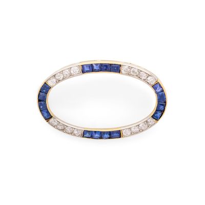 une bague en saphir et diamant