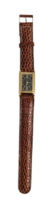 JAEGER, Montre bracelet de dame, boitier rectangulaire en or… - Photo 1