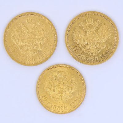 trois pièces d'or, dont l'une est un souverain souverain souverain souverain souverain souverain souverain souverain souverain souverain souverain souverain souverain souverain souverain souverain souverain souverain souverain souverain souverain souverain souverain souverain souverain souverain souverain souverain souverain souverain souverain souverain souverain souverain souverain souverain souverain souverain souverain souverain souverain souverain souverain souverain souverain souverain souverain souverain souverain souverain souverain souverain souverain souverain souverain souverain souverain souverain souverain souverain souverain souverain souverain souverain souverain souverain souverain souverain souverain souverain souverain souverain souverain souverain souverain souverain souverain souverain souverain souverain souverain souverain souverain souver