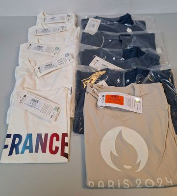 Lot à retirer à Décines-Charpieu (69150) ou expédition possi…