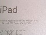 the back of an apple ipad with the logo on it