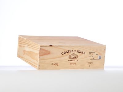 a wooden box with a wine bottle inside of it