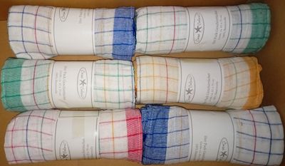 Lot de 60 torchons à carreaux 100% coton.